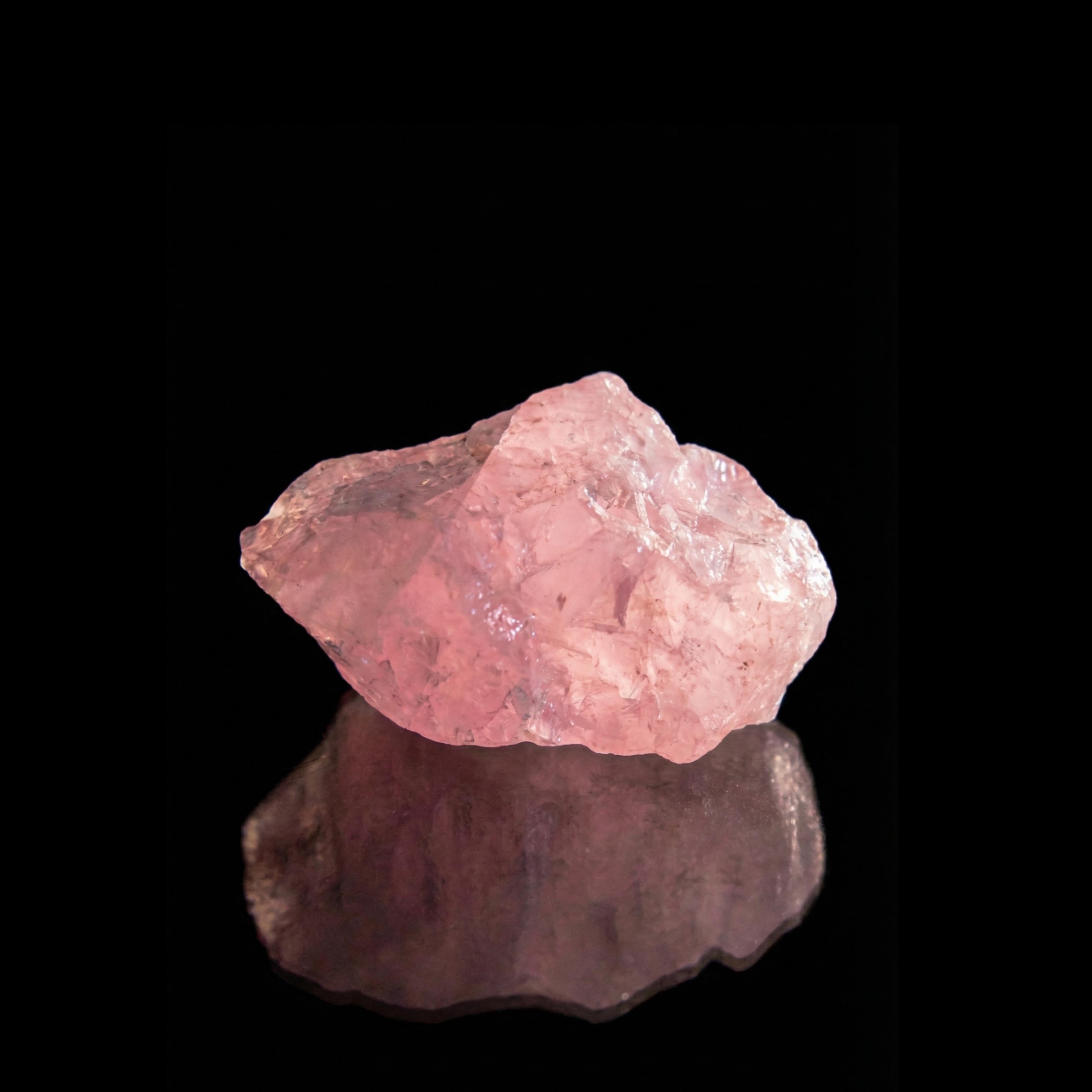 Raw Rose Quartz – Mystical Love & Energy Crystal